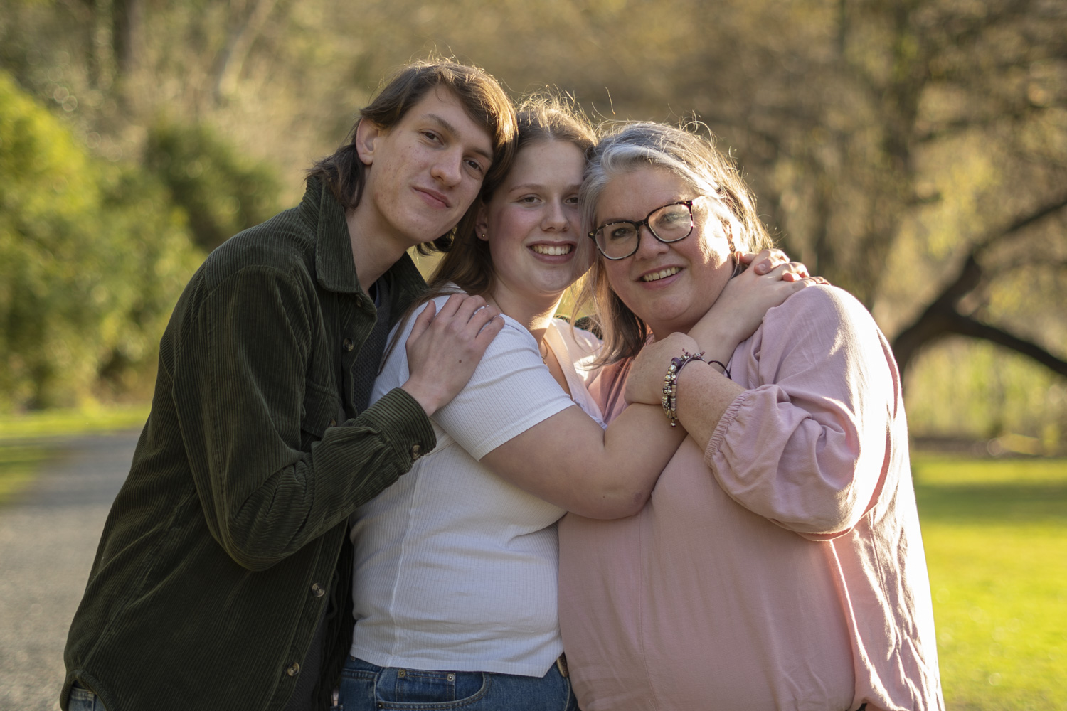 A family portrait photo of a mum and her two grown up kids. Photo taken by Te Awamutu, Waikato based photographer, Donna from Donna May Photography.
