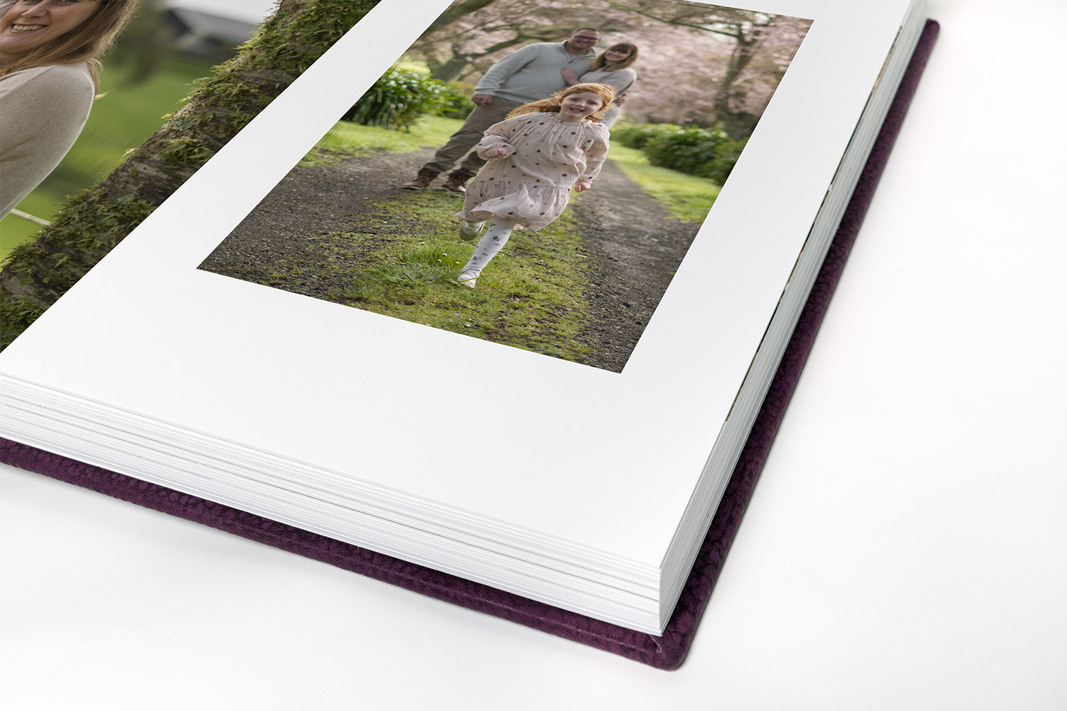 An example photo of a Queensberry photo album.